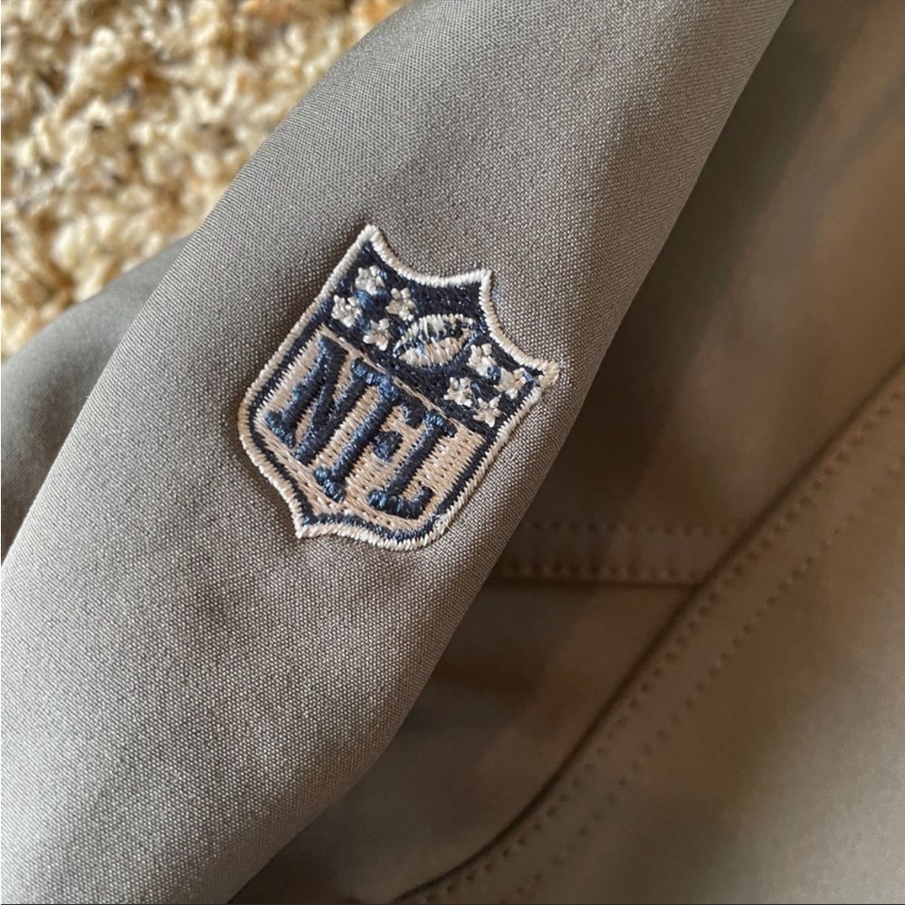 NFL Youth Seattle Seahawks Neoprene M Jacket - Picture 8 of 8
